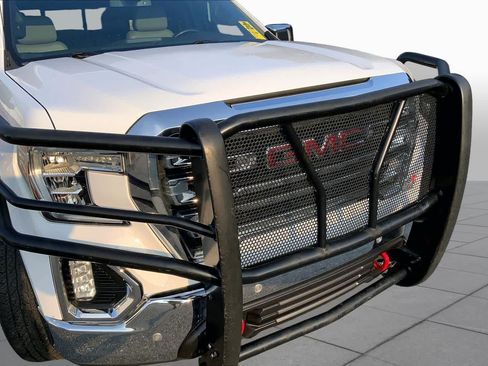 Used 2020 GMC Sierra 1500 SLT w/ SLT Premium Plus Package RWD image 28