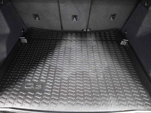 Certified 2025 Audi Q3 2.0T Premium w/ Black Optic Sport Package image 37