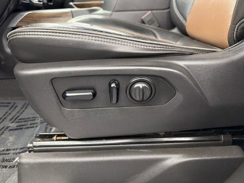 Used 2020 Chevrolet Silverado 3500 High Country w/ Gooseneck/5TH Wheel Package image 44