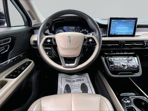 Used 2022 Lincoln Corsair FWD image 5