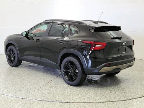 New 2026 Chevrolet Trax ACTIV w/ Driver Confidence Package image 5