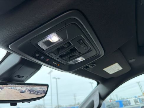 Used 2021 GMC Sierra 1500 AT4 w/ AT4 Premium Package image 21