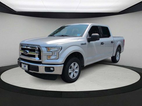 Used 2016 Ford F150 XLT RWD image 4