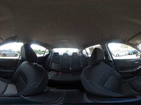 Used 2025 Nissan Altima 2.5 SV image 42