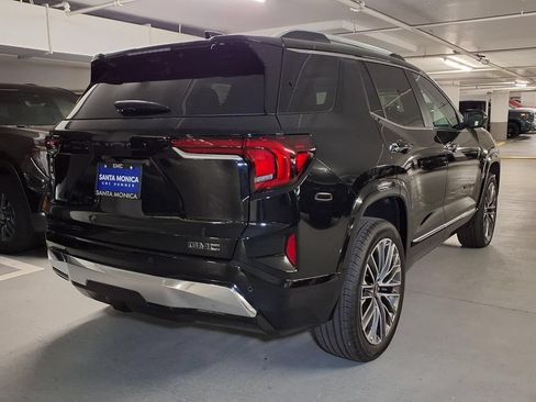 New 2026 GMC Terrain Denali w/ LPO, Black Badging Package AWD/4WD image 8