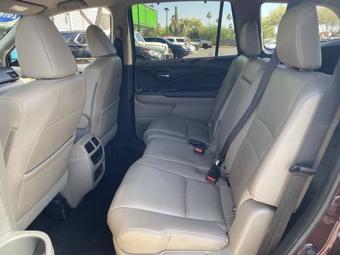 Used 2016 Honda Pilot Touring image 15