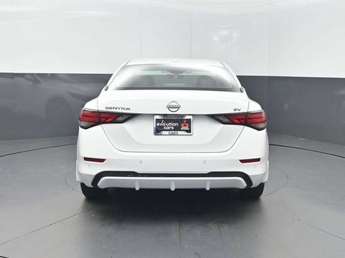 Used 2024 Nissan Sentra SV FWD image 25