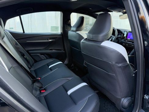 New 2026 Toyota Camry SE (Natl) image 6