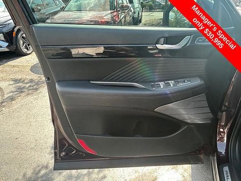 Used 2023 Hyundai Palisade Calligraphy image 14
