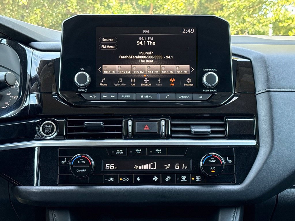 Used 2024 Nissan Pathfinder SV FWD image 34