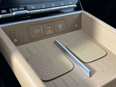 New 2026 Hyundai Santa Fe Limited image 23