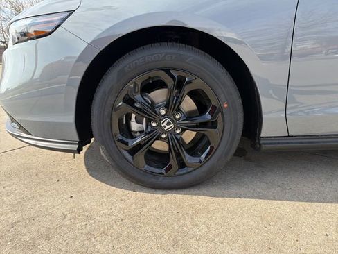 New 2025 Honda Accord SE image 27