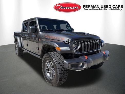 Used 2025 Jeep Gladiator Mojave w/ Convenience Group AWD/4WD image 1