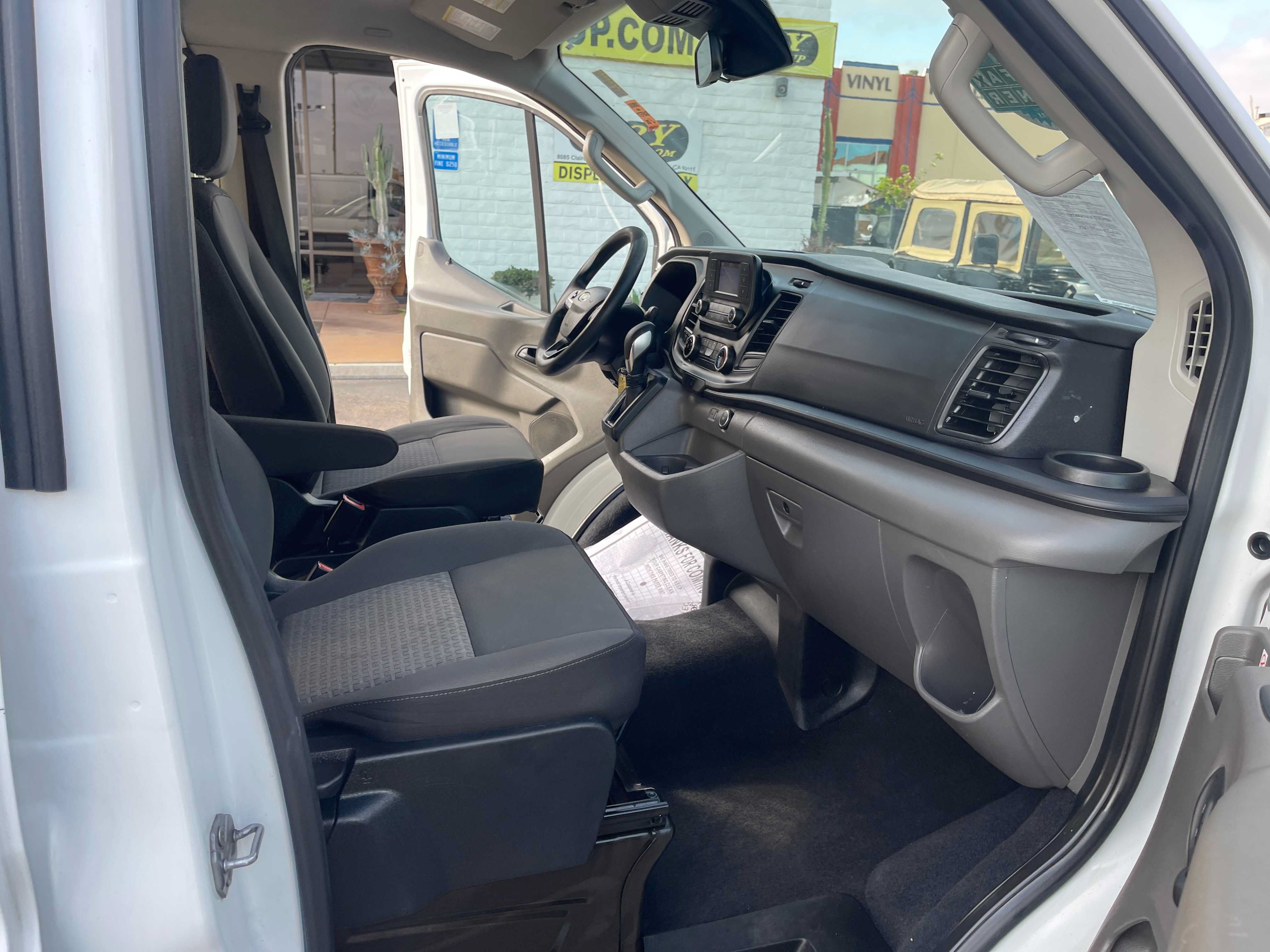 Used 2020 Ford Transit 250 Low Roof RWD image 15