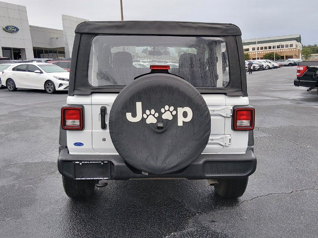 Used 2023 Jeep Wrangler Sport AWD/4WD image 5