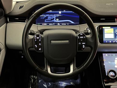 Used 2020 Land Rover Range Rover Evoque S image 31