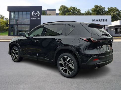 New 2026 MAZDA CX-5 Preferred AWD/4WD image 3