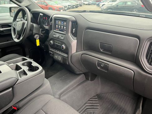 Used 2021 Chevrolet Silverado 1500 Custom Trail Boss image 14