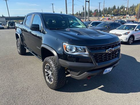 Used 2020 Chevrolet Colorado ZR2 image 3