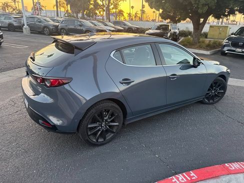 Used 2021 MAZDA MAZDA3 Hatchback w/Premium Plus Pkg AWD/4WD image 24