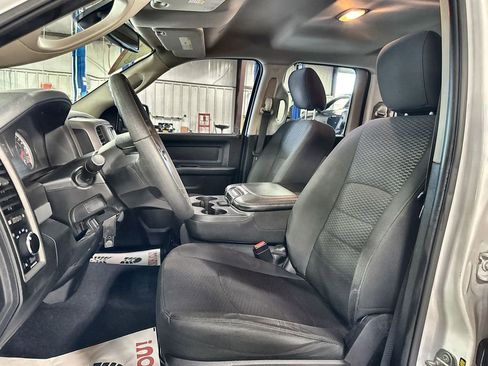 Used 2019 RAM 1500 Tradesman w/ Chrome Plus Package AWD/4WD image 12