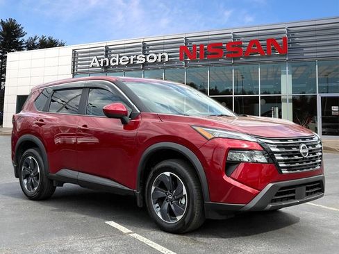 Certified 2025 Nissan Rogue SV image 1