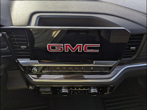 New 2026 GMC Sierra 1500 Elevation AWD/4WD image 24