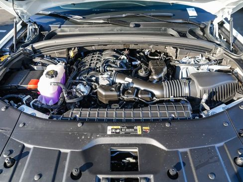 New 2025 Jeep Grand Cherokee Limited image 12