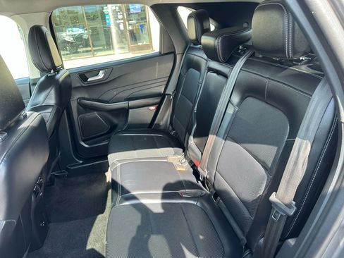 Used 2021 Ford Escape SEL image 19