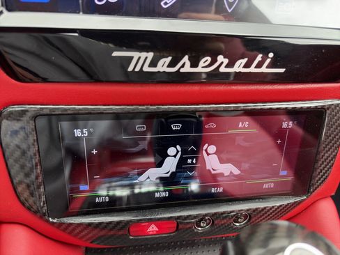 Used 2013 Maserati GranTurismo Sport RWD image 15