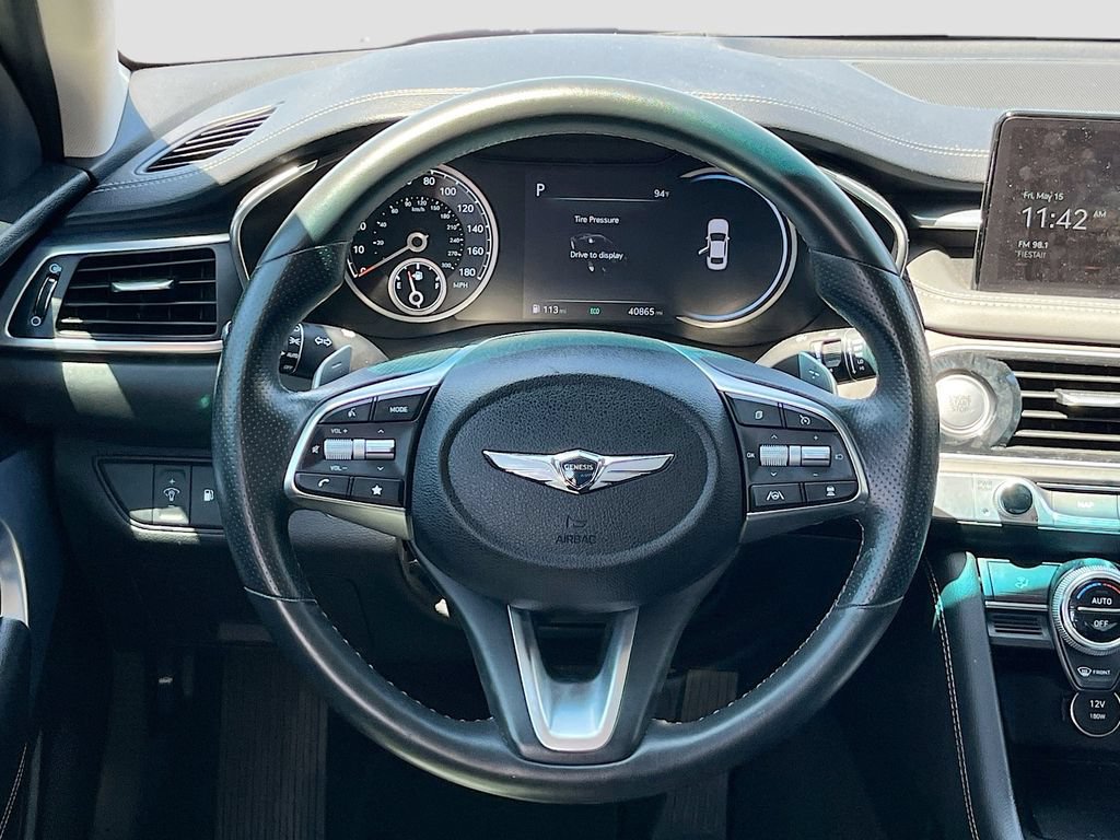 Used 2023 Genesis G70 2.0T RWD image 11