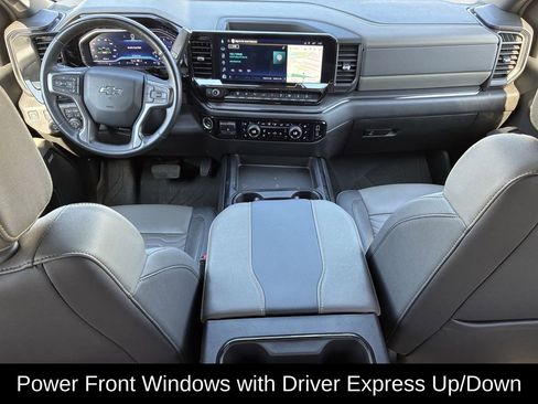 Used 2025 Chevrolet Silverado 2500 ZR2 w/ Technology Package image 13