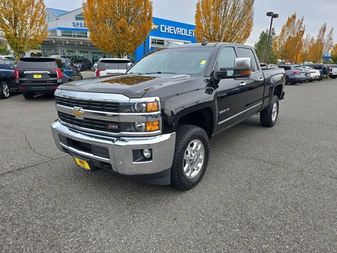 Used 2015 Chevrolet Silverado 3500 LTZ w/ Duramax Plus Package image 2