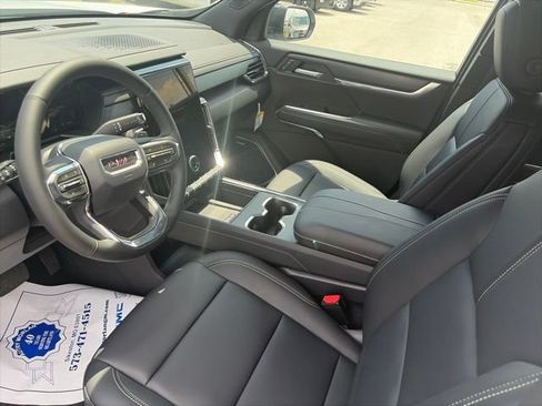 New 2026 GMC Acadia Elevation w/ Black Edition AWD/4WD image 16
