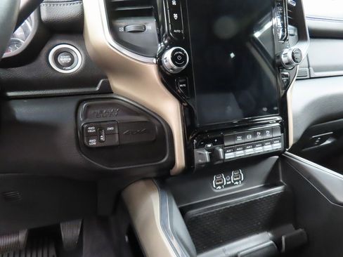 Used 2022 RAM 2500 Laramie image 53