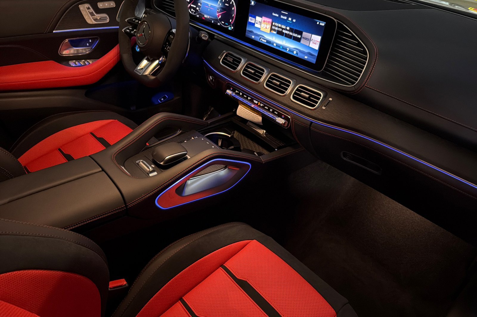New 2026 Mercedes-Benz GLE 53 AMG 4MATIC Coupe image 14