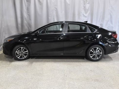 Used 2024 Kia Forte LXS image 5
