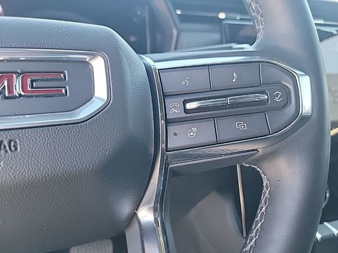 Used 2025 GMC Terrain Elevation w/ Technology Package II image 24