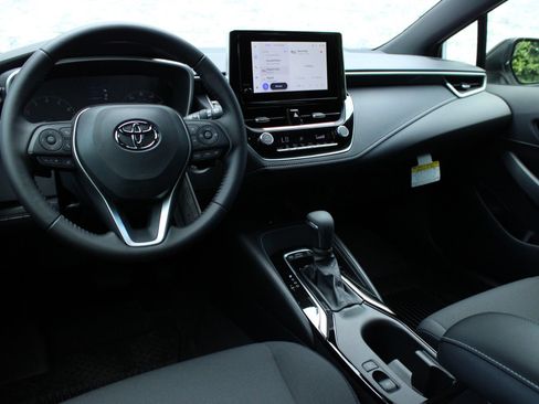 New 2026 Toyota Corolla SE FWD image 20