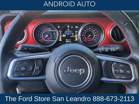 Used 2021 Jeep Wrangler Unlimited Rubicon AWD/4WD image 14