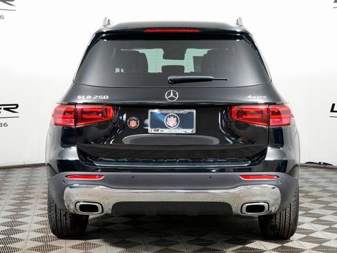Certified 2026 Mercedes-Benz GLB 250 4MATIC image 4