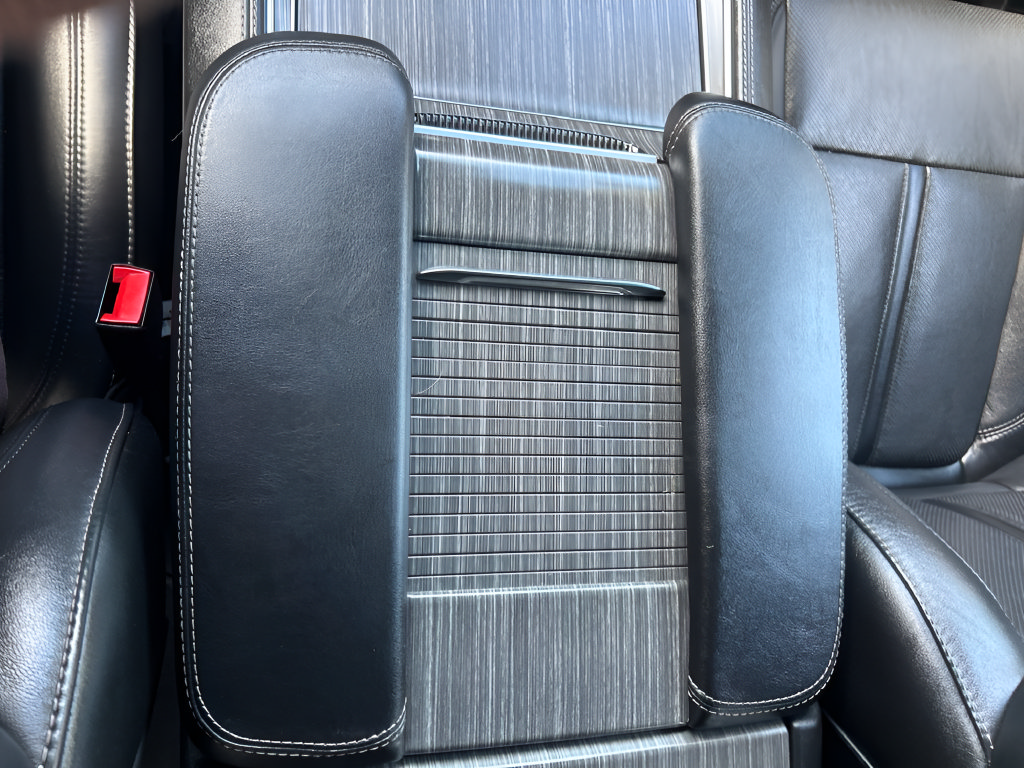 Used 2024 Jeep Wagoneer L Series III w/ Flexible Seating Group AWD/4WD image 32