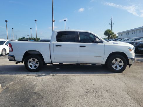 Used 2024 RAM 1500 Big Horn AWD/4WD image 8