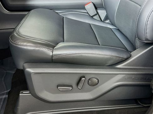 New 2026 Ford Expedition Max Platinum image 25