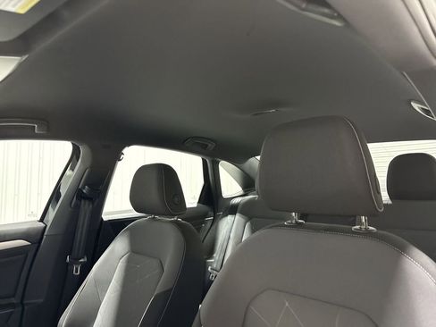 Used 2025 Volkswagen Jetta Sport FWD image 19
