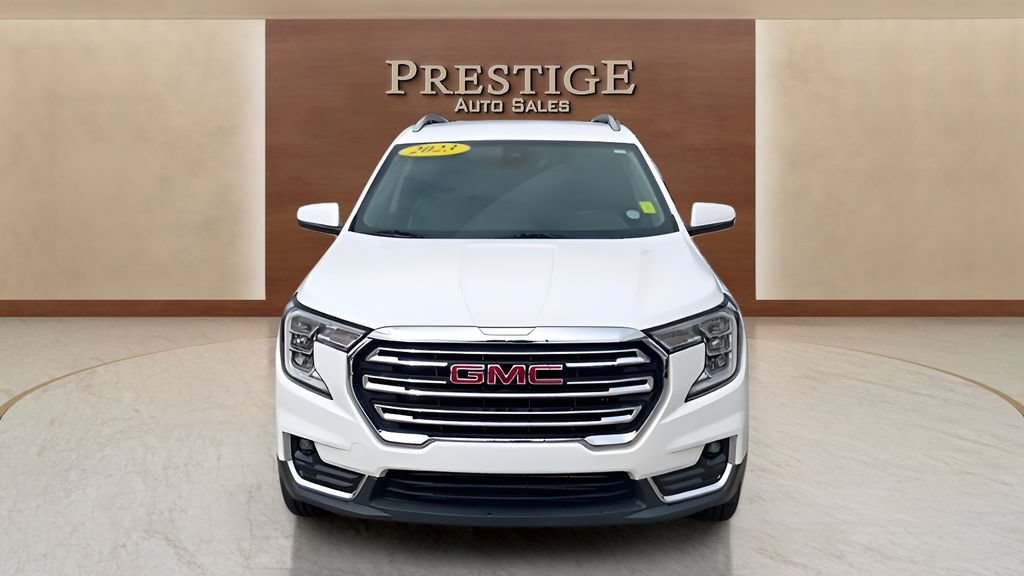 Used 2023 GMC Terrain SLT FWD image 16