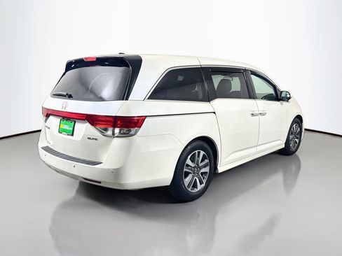 Used 2017 Honda Odyssey Touring image 10