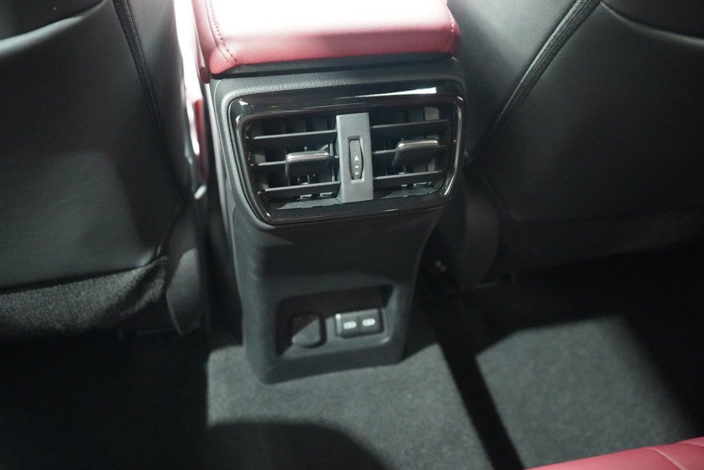 Used 2024 Lexus NX 350 AWD image 33
