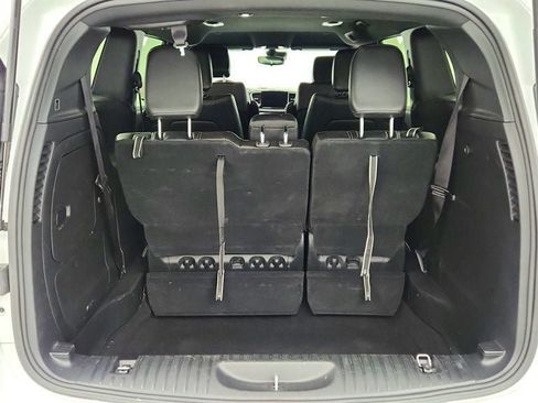 Used 2024 Chrysler Pacifica Limited FWD image 24