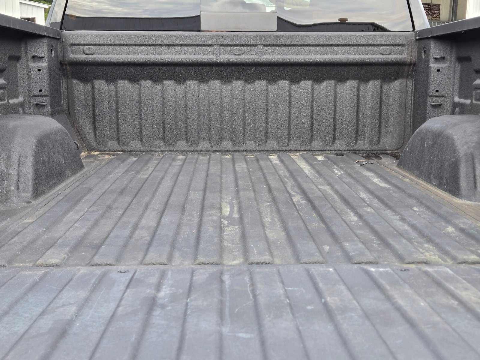 Used 2023 GMC Sierra 1500 SLT RWD image 10